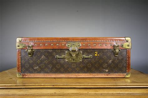 louis vuitton antique suitcase|older style louis vuitton handbags.